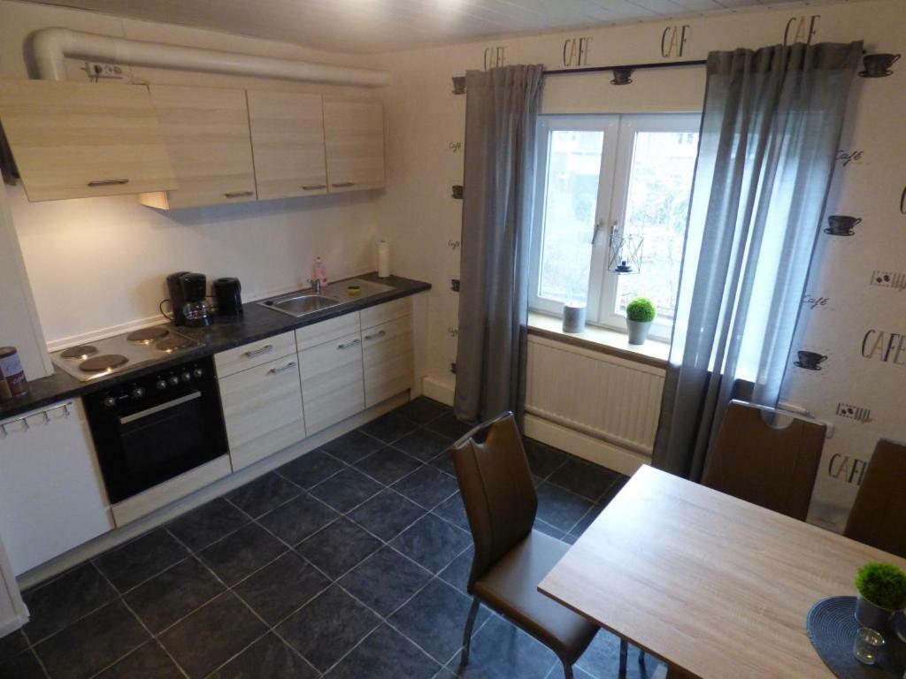 Apartmenthaus Geniusbank El Wilhelmshaven Exteriör bild